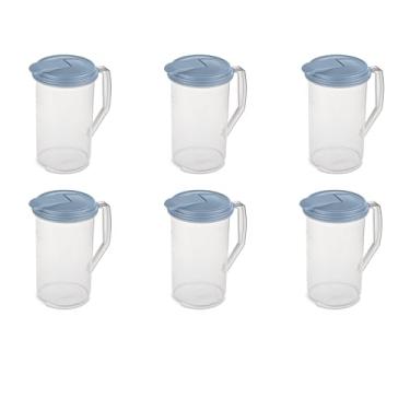 Imagem de Sterilite Jarra redonda de 2 L, bico e alça para facilitar o derramamento de água ou suco, plástico, lavável na lava-louças, plástico, transparente com tampa azul, pacote com 6