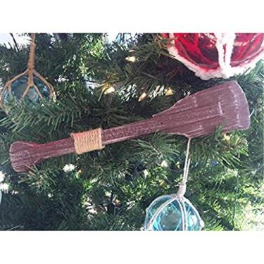 Imagem de Handcrafted Nautical Decor Enfeite de Natal de madeira rústica Hampshire decorativo quadrado barco remo 30,48 cm - Tr