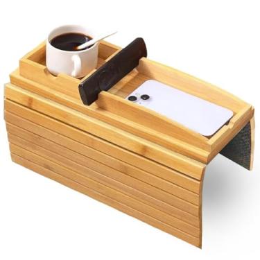 Imagem de OCTAZI Bandeja de sofá de bambu natural – organizador de apoio de braço dobrável com suporte de copo | antiderrapante, à prova d'água, mesa de braço de sofá removível para bebidas, lanches e controle
