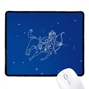 Imagem de Tapete de borracha para jogos Star Universe com padrão de constelação de Sagitário