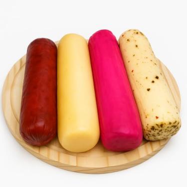 Imagem de Combo de Lombo Defumado + 3 Queijos Canastra (Provolone, Mussarela, Mussarela Condimentada)