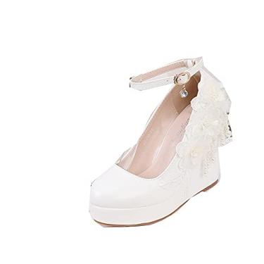 Imagem de Bigfanshu Sandálias femininas de salto alto 21 primavera e outono salto grande inclinado cor sólida todos os dias cabeça redonda renda branca contas fivela sapatos de salto inclinado, Branco, 33 BR