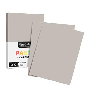 Imagem de Papel cartolina cinza pastel 21,5 x 28 cm – Ótimo para artes e artesanato, convites de casamento, cartões e papelaria para impressão | Cartolina média a pesada 50 kg (199 gsm) | 50 folhas por pacote
