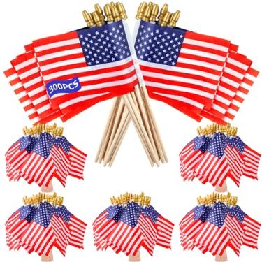 Imagem de BlissfulTie 300 peças pequenas bandeiras americanas no varão, mini bandeiras americanas de 20 x 13 cm com topo de lança dourada segura para crianças, bandeiras dos EUA para decorações de 4 de julho ao