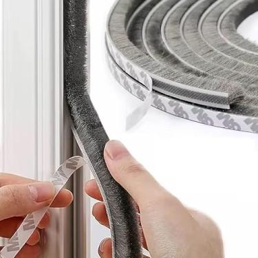 Imagem de Veda Frestas Escova Fita Adesiva Vedação Janela Porta 10x7mm - 10 Metros - Youtek