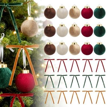 Imagem de Asherxin Conjunto de 30 peças de enfeites de veludo de Natal, 15 peças, enfeites de bola de veludo de 6 cm, 15 peças de 12,7 cm de largura, 12,7 x 17,8 cm, decoração de árvore de Natal para pendurar