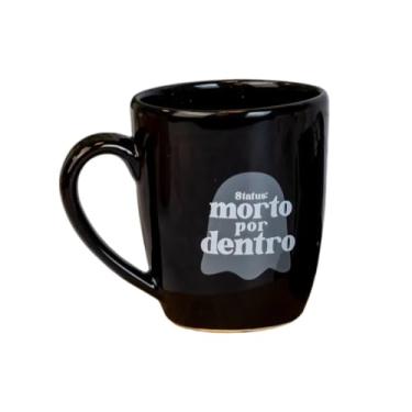 Imagem de Caneca Status: Morto por Dentro 380ml – Cerâmica Premium, Humor Ácido e Design da Coleção Zombaria