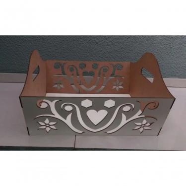 Imagem de Cesto De Mesa Com Detalhes Vazados Em Mdf
