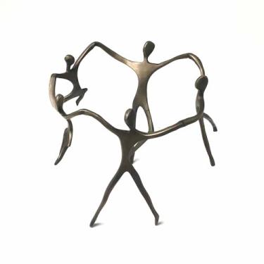 Imagem de Escultura Família Ciranda Casal +2 Meninas +1 Menino em Bronze