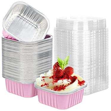 Imagem de EUSOAR Mini formas de bolo com tampas, 50 peças de forma de pão de alumínio descartável rosa 142 g, copos quadrados de ramekins de alumínio, recipientes de sobremesa, molde para pufe e muffin para servir em festa individual
