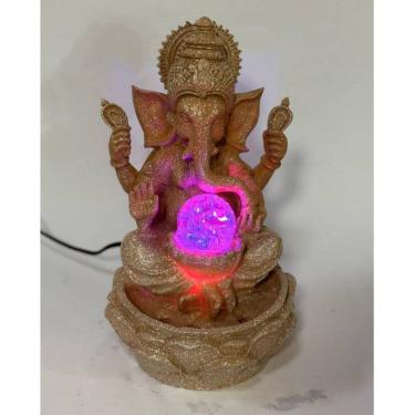 Imagem de Fonte de Água Decorativa Elefante, Símbolo de Prosperidade e Sorte