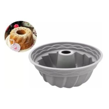 Imagem de Forma em Silicone Redonda Decorada com Furo no Meio 25cm (Ideal Para Micro-ondas, Forno e Air fryer)