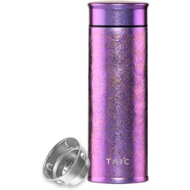 Imagem de TAIC Garrafa de água de titânio, copo isolado de titânio de 400 ml, copo isolado a vácuo para chá, café, com filtro para folhas soltas, tampa à prova de vazamento (íris roxa, 400 ml)