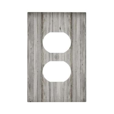 Imagem de Nadoabtm Capas de tomada fazenda rústica cinza porta de celeiro madeira 1 gangue placa de parede dupla placas decorativas receptáculo elétrico placa frontal capa de interruptor de luz para decoração