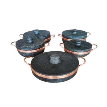 Imagem de Conjunto de Panelas em Pedra Sabão, 5 Peças, com Alças em Cobre, Pré-Curadas
