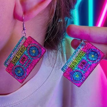 Imagem de Brincos femininos dos anos 80, 90, fita cassete, pendurados, roupa dos anos 80, fantasia dos anos 90, roupas neon, acessórios, presentes, Medium, Latão, Sem pedra preciosa