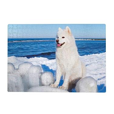 Imagem de ColourLife Quebra-cabeças de quebra-cabeça presente para adultos, adolescentes, cachorro branco Samoied olhando para o mar, jogos de quebra-cabeça de madeira 300/500/1000 peças, multicolorido