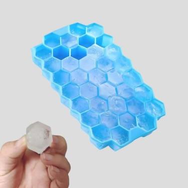 Imagem de Bandejas de gelo para freezer com tampa 37 de silicone para cubos de gelo pequenos, reutilizáveis de liberação fácil em caixas organizadoras ou balde de gelo para bar de coquetel ou xícara de café