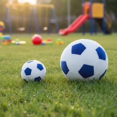 Imagem de Bola De Futebol De Pelúcia 12cm E 20cm Azul Escuro - Elza Lemos