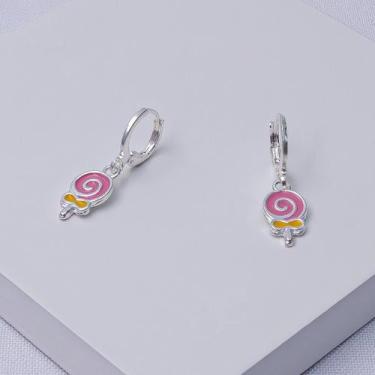 Imagem de Brinco Argola Infantil Folheado a Prata com Pendente Pirulito Resinado