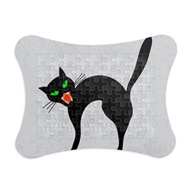 Imagem de Moldura de quebra-cabeça de Halloween com gato preto assustador ornamento de jogo de quebra-cabeça