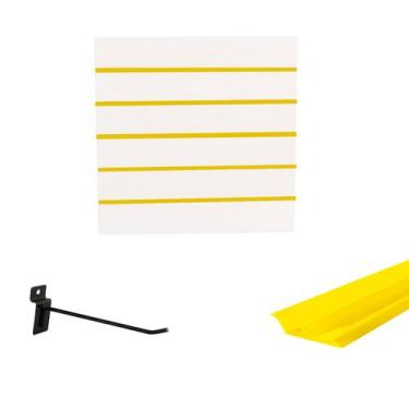 Imagem de Painel Canaletado Branco em Mdf 0,61 x 0,61m com Perfil Pvc Amarelo e 