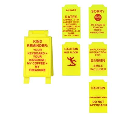 Imagem de Acessórios engraçados para decoração de escritório, incluem tarifas de atendimento, superestimulação e mini placa de piso molhado, uma placa que pode trocar slogans, com três funções (amarelo)