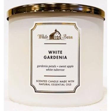 Imagem de Bath & Body Works, Vela White Barn de 3 pavios com óleos essenciais - 411 g - Novos aromas principais! (Gardênia branca)