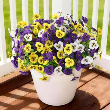 Imagem de Flores artificiais falsas de amor-perfeito para decoração de primavera ao ar livre, 12 pacotes de amores-perfeitos de seda realistas com haste de eucalipto, plantas artificiais resistentes a UV para