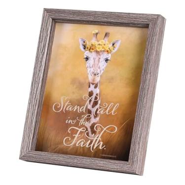 Imagem de Dicksons Stand Tall In The Faith 1 Corinthians 16:13 cinza lavagem madeira e vidro estilo caixa de sombra arte de parede para pendurar 28 x 23 cm