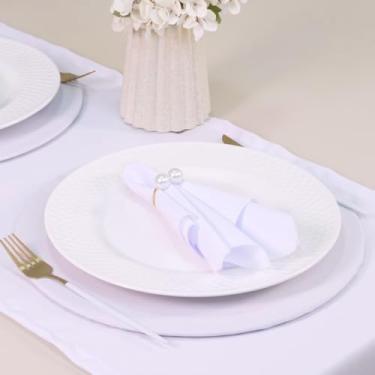 Imagem de Kit Mesa Posta 2 Lugares Caminho de Mesa 130x40cm 2 Sousplats 35cm 2 Guardanapos 35x35cm 2 Anéis Porta-Guardanapo com Pérolas (Branco e Dourado)