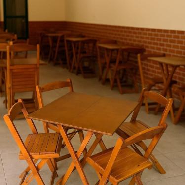 Imagem de Conjunto Dobrável Bar Restaurantes 1 Mesa 4 Cadeiras Mel