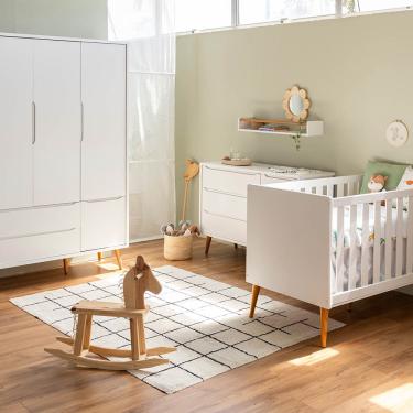 Imagem de Kit Quarto Infantil Theo - Berço + Cômoda 3 Gavetas e 1 Porta + Guarda-Roupa - Branco