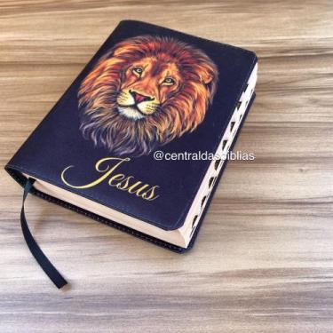 Imagem de Bíblia pequena leão black J Com Harpa e corinhos E Índice Capa exclusi