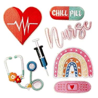 Imagem de Minason Remendos bordados a ferro: 8 peças sortidas pílula médica enfermeira coração costurar/passar a ferro em apliques acessórios para roupas de meninas jeans bolsas sociais (enfermeira), Bible01