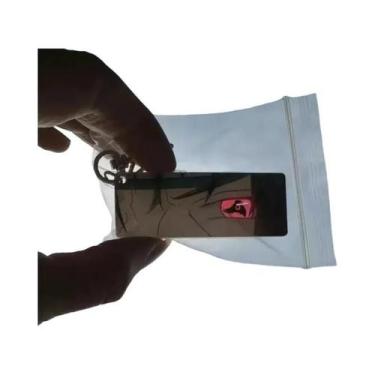 Imagem de Chaveiro De Anime Uchiha Itachi Em Acrílico Com Olhos Brilhantes Ao So