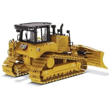 Imagem de Diecast Masters CAT Caterpillar D6 XE LGP Track Type Tractor Dozer with VPAT Blade and Operator High Line Series 1/50 Diecast Model 85554