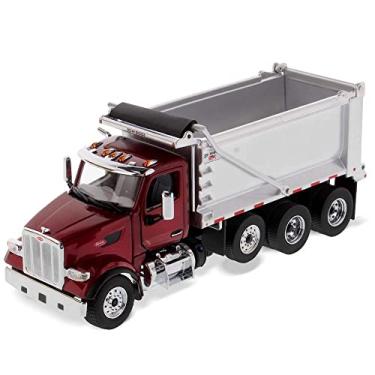 Imagem de Diecast Masters 1:50 Scale Peterbilt Model 567 Dump Truck | Tandem with Pusher Axle - PACCAR Engine, Ox Bodies Stampede Dump Cab | Transport Series | Metallic Red Model 71077