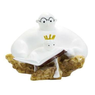 Imagem de Escultura Decorativa Pai e Filho Lendo Livro Luxo - LUXdécor