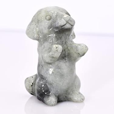 Imagem de DZJXBZhu Escultura de cachorro de pedra da lua de cristal natural 6 cm cuidadosamente esculpida com pedra preciosa do guardião estátua de bolso memorial de animal de estimação ornamento decorativo