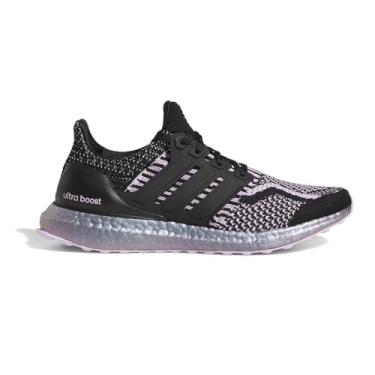 Imagem de adidas Tênis de corrida feminino Ultraboost 5.0 Alphaskin, Núcleo preto/quase rosa/lilás, 7.5