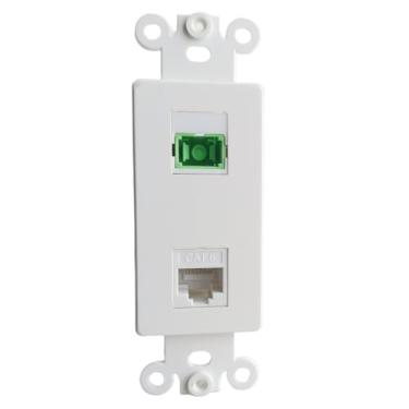 Imagem de SC/APC Placa de parede decorativa de fibra óptica e Ethernet CAT6 - 1 porta conector Keystone de fibra óptica, 1 porta Cat 6 placa de cobertura para placa de parede de tamanho médio/grande - branca