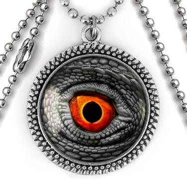 Imagem de Colar de globo ocular reptiliano - pingente de olho de lagarto, acessório para cosplay, Halloween feito à mão - 233-E-RN, Large, Metal, Sem Pedra Preciosa