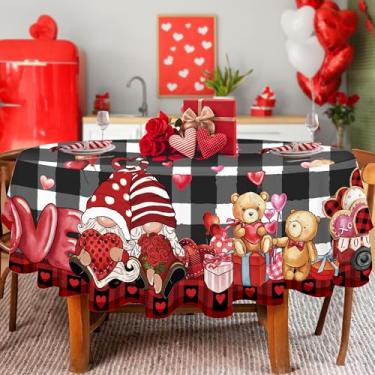 Imagem de JNDJE Toalha De Mesa Redonda Valentines Gnomes 60 Polegadas, Decorações Valentines Para Casa Toalha De Mesa Redonda, Decoração Valentine Gnomes Black Buffalo Plaid Toalhas De Mesa Poliéster Vintage