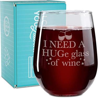 Imagem de On The Rox Drinks Presentes de vinho para mamãe - 481.9 g I NEED A HUGe Glass of Wine Cup of Wine Gravado Sem Haste - Bonito Engraçado Dia das Mães, para Mães e Madrastas -