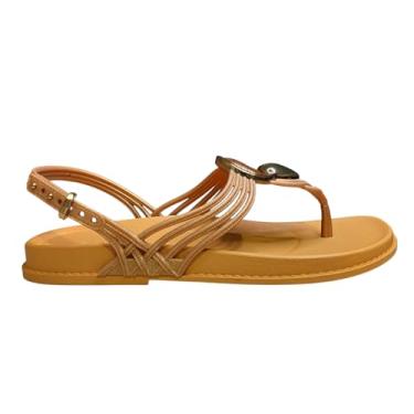 Imagem de Sandália De Dedo Feminina Grendha Celebrar Momentos Pingente Circular no Cabedal Casual Eventos (Bege, BR, Adulto, Numérico, 39)