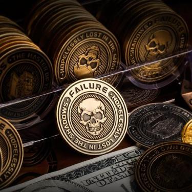 Imagem de Dice Coin Metal D2 DND Lucky Coin Retro TRPG para jogos de mesa - Meok