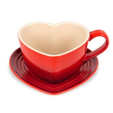 Imagem de CANECA LE CREUSET C/ PIRES VERMELHO FORMATO CORAÇÃO 80311220600013