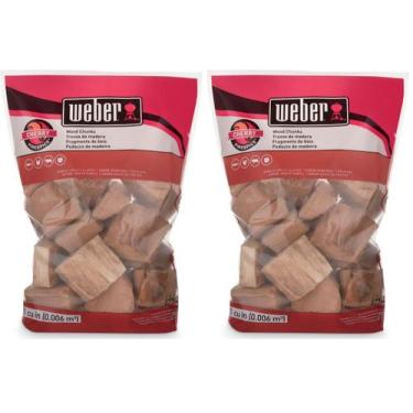 Imagem de Pedaços de madeira Weber Cherry para grelhar e fumar 2 kg