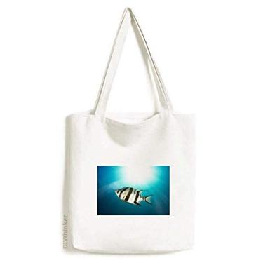 Imagem de Bolsa de lona com estampa de peixe do mar tropical, bolsa de compras, bolsa casual